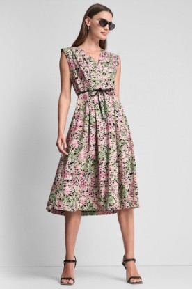 FLORAL MIDI FIT & FLARE DRESS VIEW 1 | MIDI DRESSES