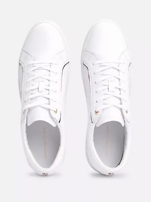 Picture of Tommy Signature Sneaker