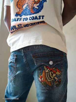 RICKY BIG T EMBROIDERED POCKET STRAIGHT JEAN