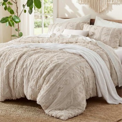 Picture of Bedsure Tufted Boho Comforter Set Queen Size - Beige Boho Bed Set, GentleSoft™ 3 Pieces Farmhouse-Style Embroidery Bedding, Gifts for Woman, Soft Jacquard Kids' Queen Comforter for All Seasons OEKO-TEX STANDARD 100