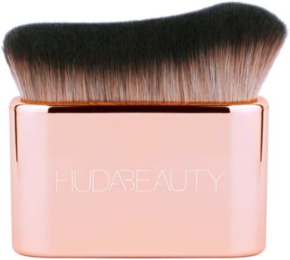 Picture of Huda Beauty Body Brush (For Body Highlighters) Body Brush BLUR & GLOW