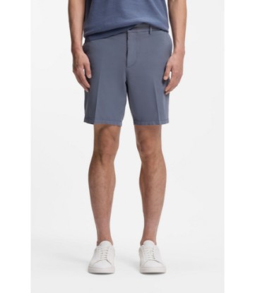 Stretch-cotton shorts in a modern fit