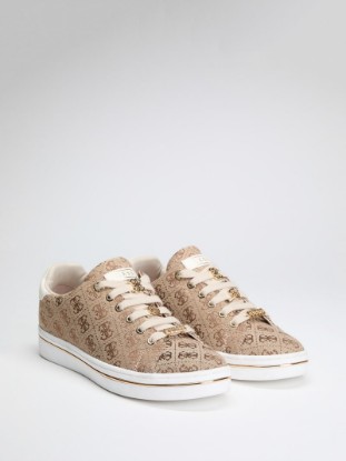 Stasey Quattro G Low-Top Sneakers
