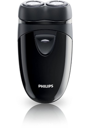 Picture of Norelco Travel Men's Shaver with Close-Cut Technology and Independent Floating Heads, Self-Sharpening Blades, 2 x AA Batteries Included by Philips