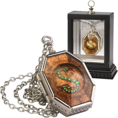 Picture of The Noble Collection The Horcrux Locket