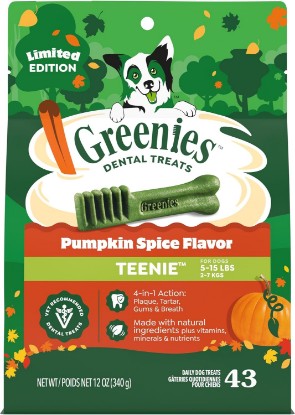 Picture of Greenies Teenie Natural Dental Dog Treats, Pumpkin Spice Flavor, 43 Count | Veterinarian-recommended, dogs 5-15 lbs, cleaner teeth after 28 days, limited edition, 12 oz. pack