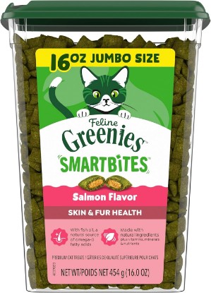 Picture of Greenies Feline Smartbites Skin & Fur Health Cat Treats, Salmon, 16 oz | Fish oil & flaxseed for skin health, omega-3s, no artificial flavors or preservatives, under 2 calories per treat, 1 lb. tub