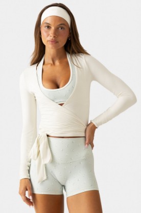 bo-and-tee-soft-jersey-wrap-top-in-marshmallow-white_BT16519MarshmallowWhite_9.jpg