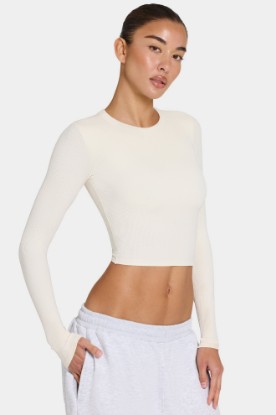 bo-and-tee-buttercloud™-built-in-bra-long-sleeve-crop-top-in-coconut_BT16506AWhite_7.jpg