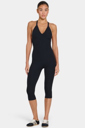 bo-and-tee-buttercloud™-capri-jumpsuit-in-black_BT16515Black_5.jpg