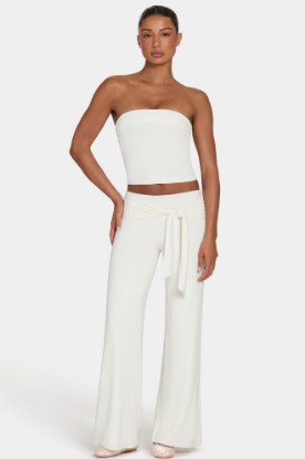 صورة ButterCloud™ Tie-Waist Wide-Leg Trousers in Coconut