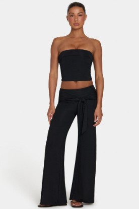 صورة ButterCloud™ Tie-Waist Wide-Leg Trousers in Black