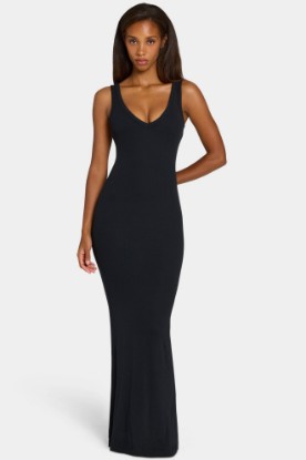 bo-and-tee-buttercloud™-built-in-bra-maxi-dress-in-black_BT16510Black_1.jpg